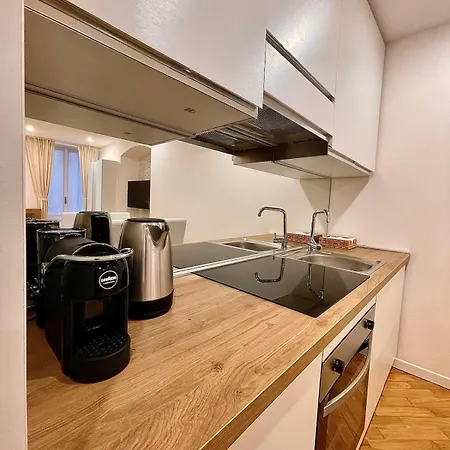 The Three Bs - House Apartment *
