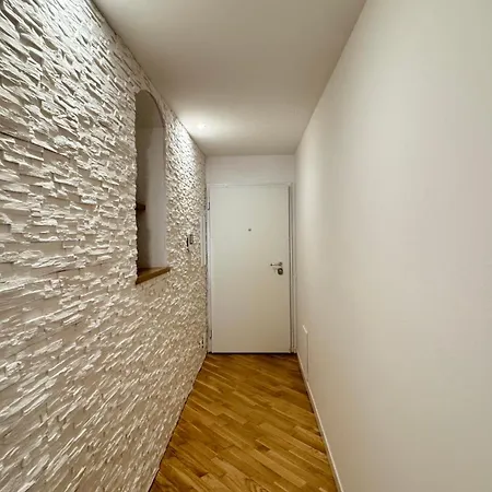 Apartment The Three Bs - House *